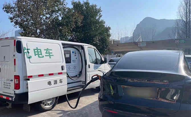 元宝区汽车搭电